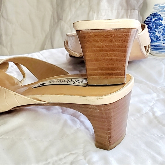 Brighton 11M Kayla Sandal - Picture 4 of 4